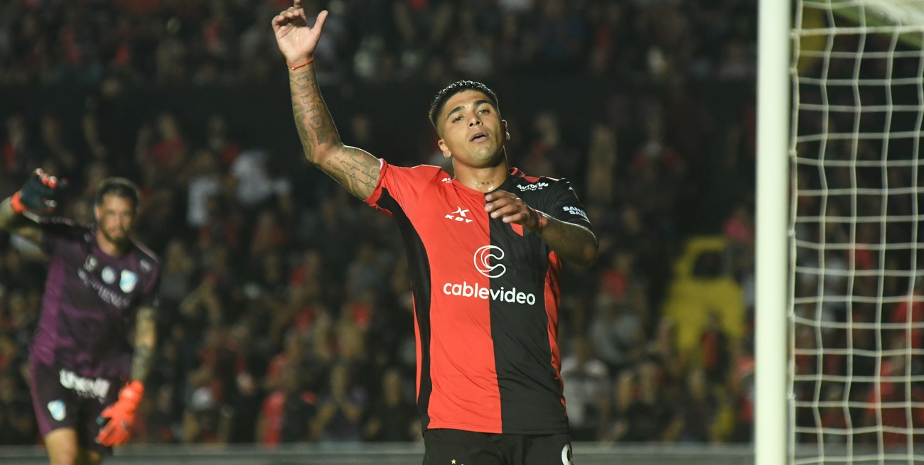 Colón juega el domingo a la hora del almuerzo