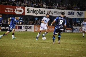 No pudo ser. Rafaela lo ganaba y se le dieron vuelta en el final. San Telmo es líder junto a Colón.