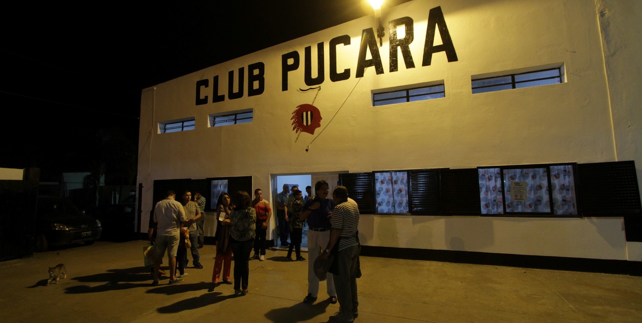 Apuñalaron a un adolescente en la puerta del club Pucará