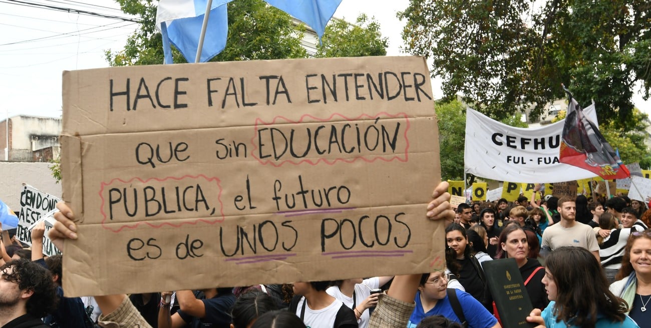 Los estudiantes fueron protagonistas: "Sin educación pública, el futuro es de unos pocos"