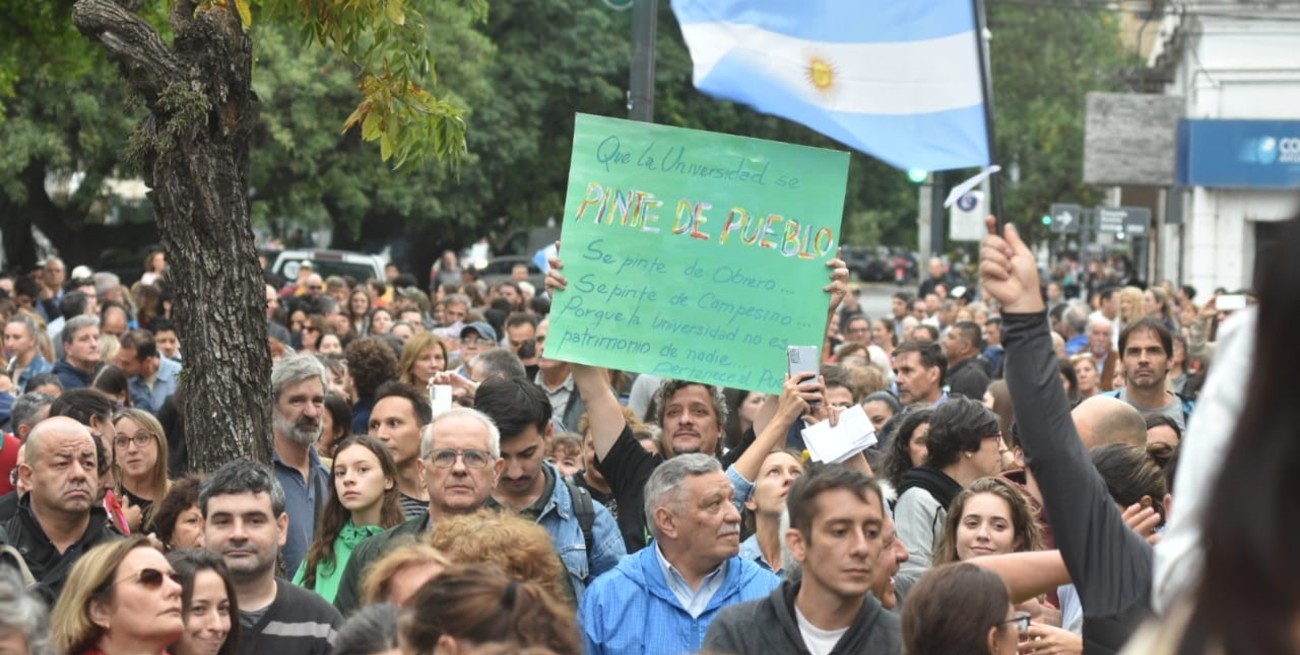 "La UNL recibió $ 90 millones correspondientes al aumento y gastó lo mismo en energía eléctrica"