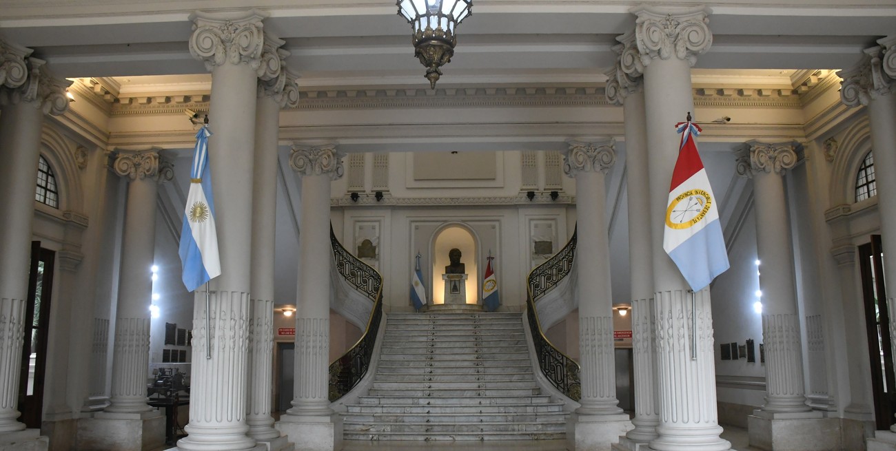 El gobierno de Santa Fe define una propuesta salarial que pretende incluir abril y mayo