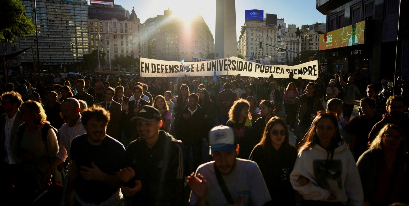 Repercusiones en Casa Rosada: el antes y después de la marcha federal por la educación pública