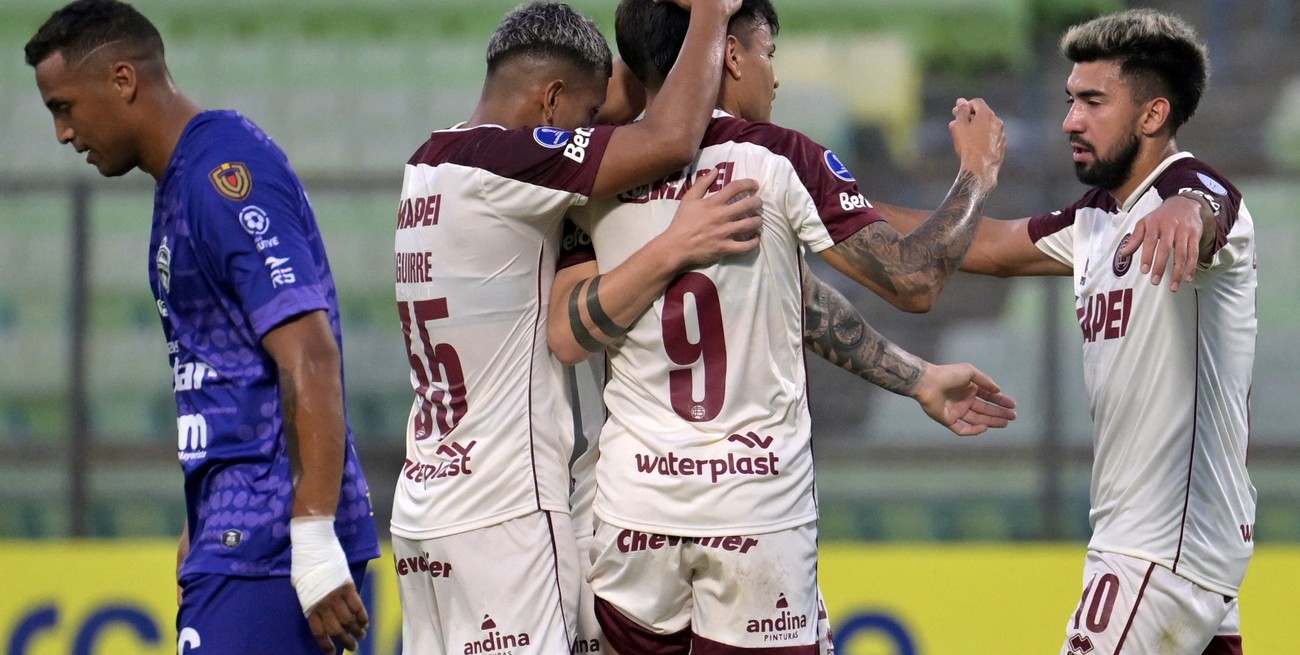 Lanús derrotó a Metropolitanos en Venezuela y sigue como líder de su grupo