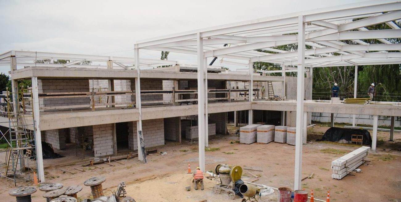 La nueva escuela secundaria de Zavalla tiene un 50% de ejecución