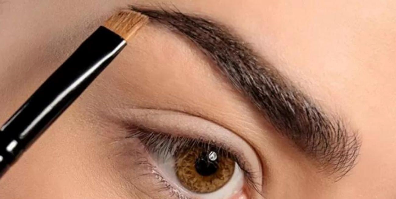 Consejos de maquillaje: logra unas cejas pobladas y naturales