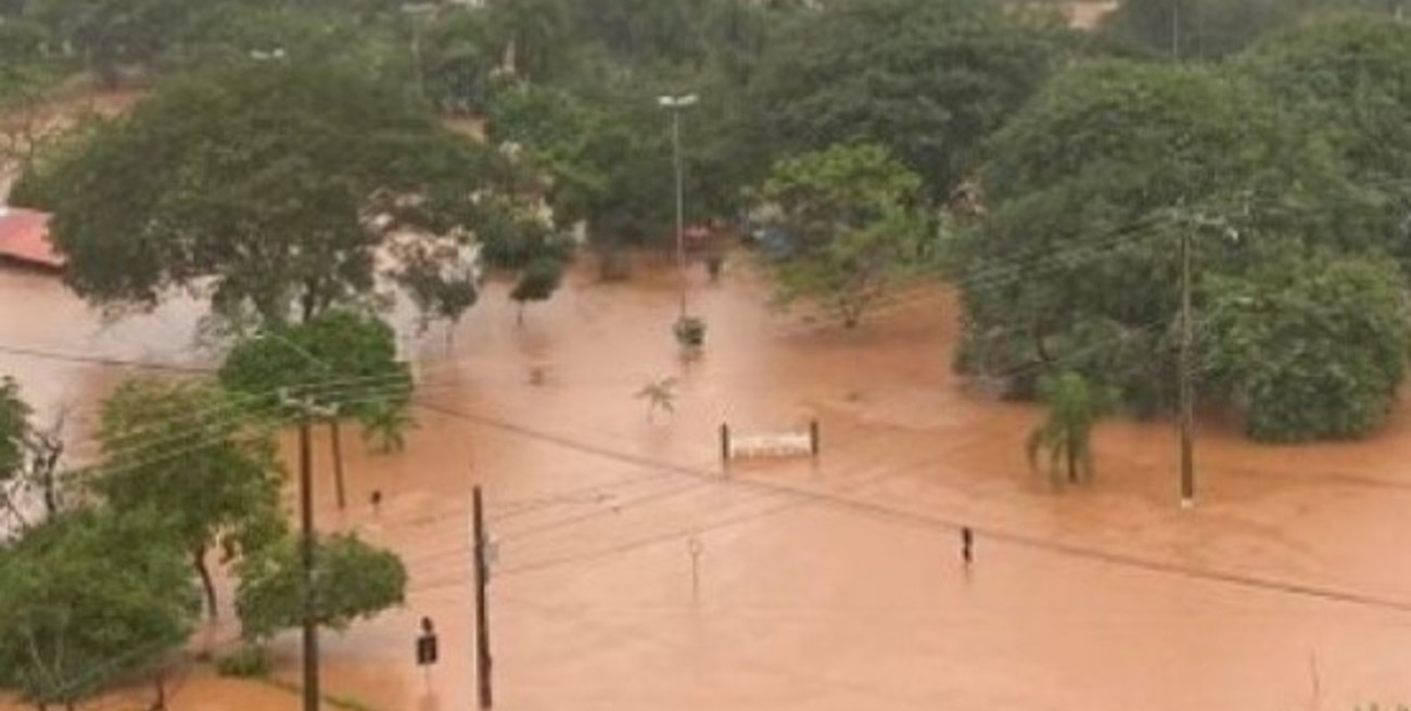 Video: tres muertos y daños en 76 localidades por las lluvias en Rio Grande do Sul