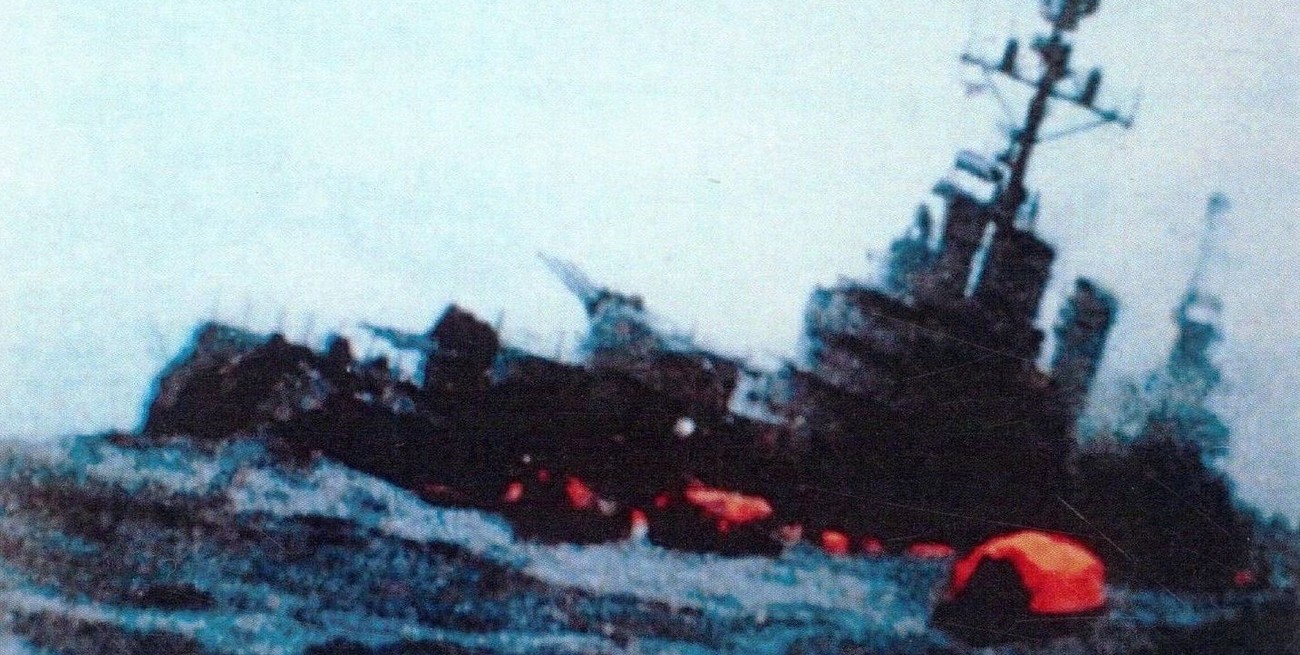 Honor y gloria a los héroes del Belgrano (1982 - 2024)