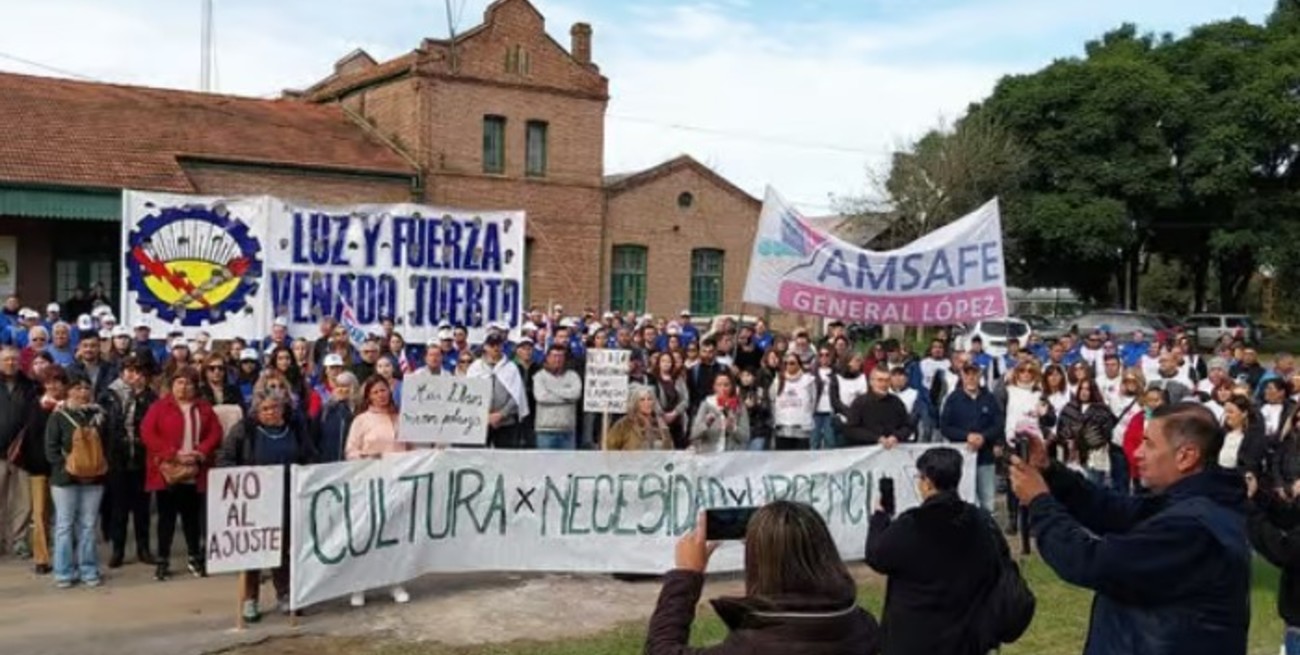 Venado Tuerto: buena convocatoria y discursos críticos en el acto del Día del Trabajador