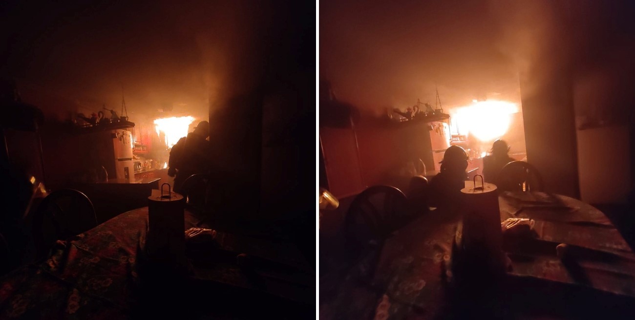 Rescatan a una familia atrapada en un incendio de una vivienda de barrio Villa Setúbal
