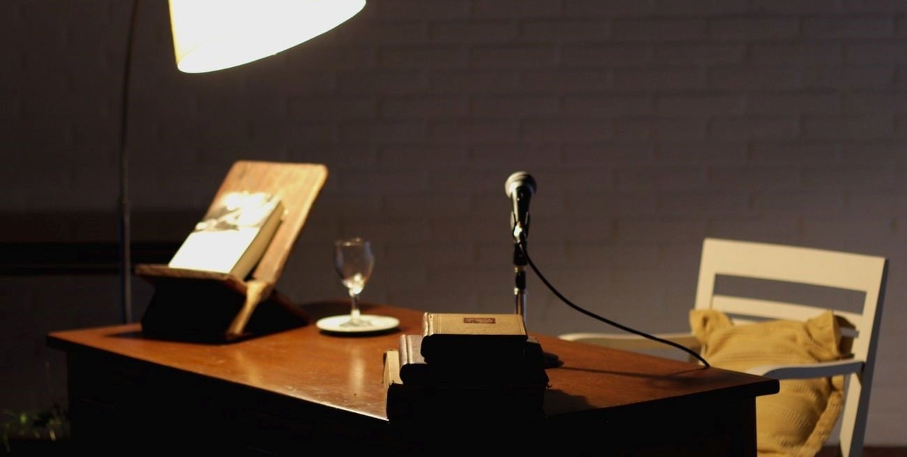 El ciclo "Un lugar limpio y bien iluminado" regresa con una velada literaria y visual