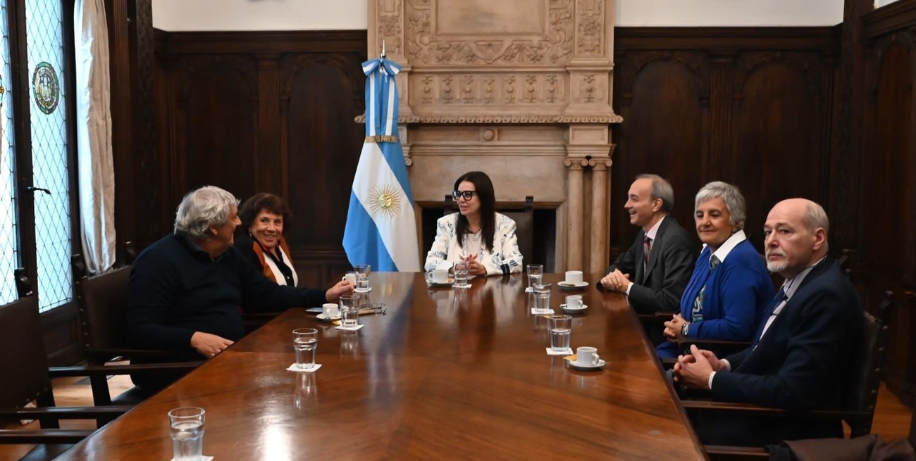 La ministra de Capital Humano recibió a los sindicatos docentes argentinos