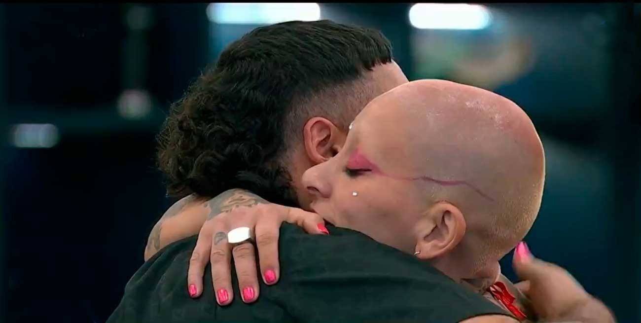 Noche caliente en Gran Hermano: un eliminado e inaudita sanción a Furia