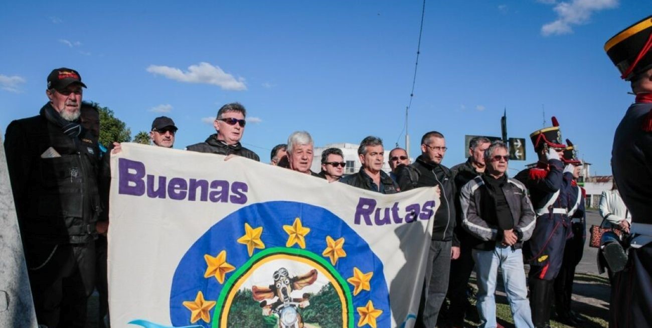Histórico homenaje a héroes del ARA General Belgrano en San Lorenzo