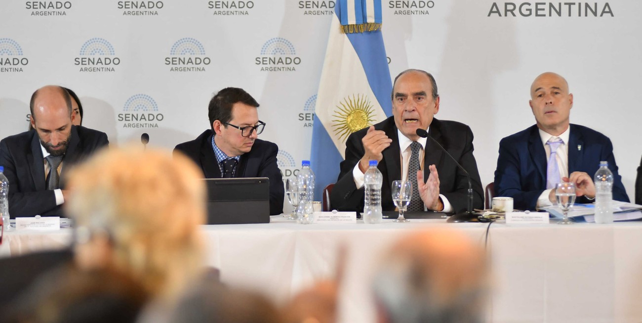 Francos dio el puntapié en el tratamiento de la ley Bases y el paquete fiscal en el Senado