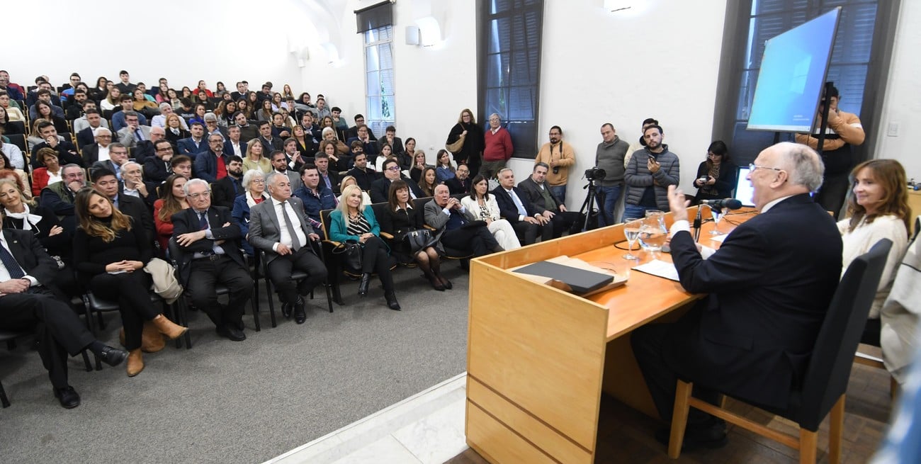 "Esa virtud de ser justo": al profesor y primer Fiscal General de Santa Fe Julio de Olazábal