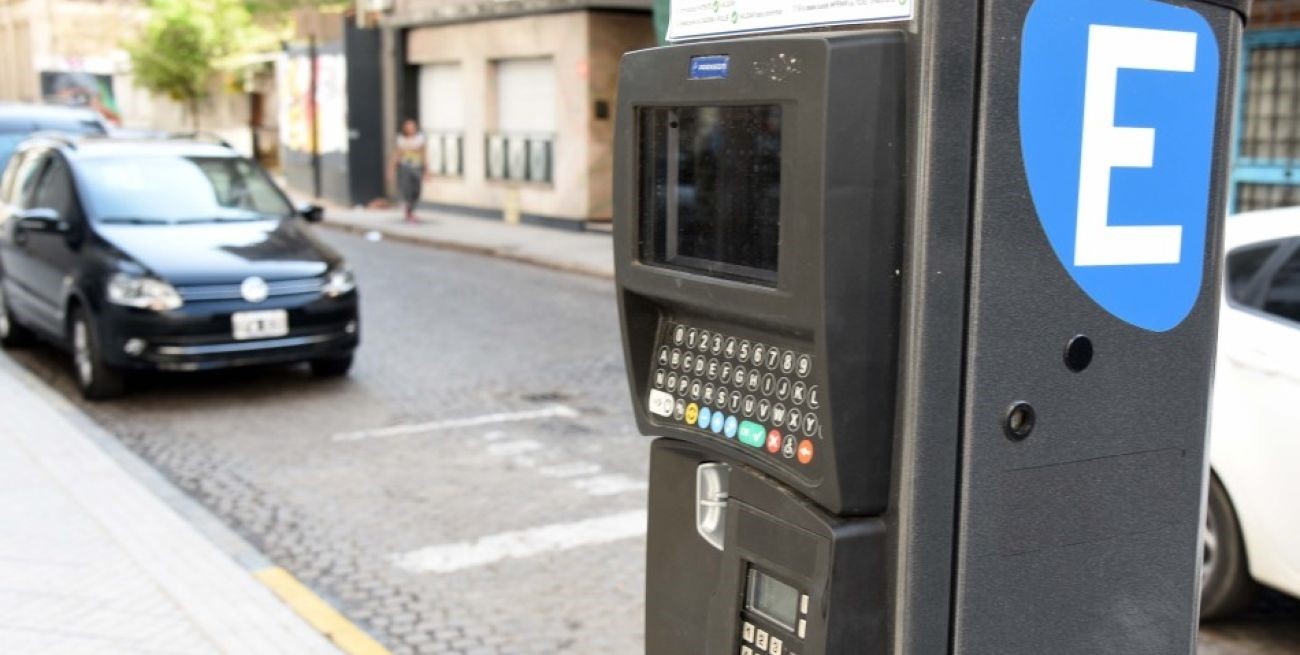 Rigen nuevas tarifas: ¿Cuánto cuesta estacionar en Rosario?