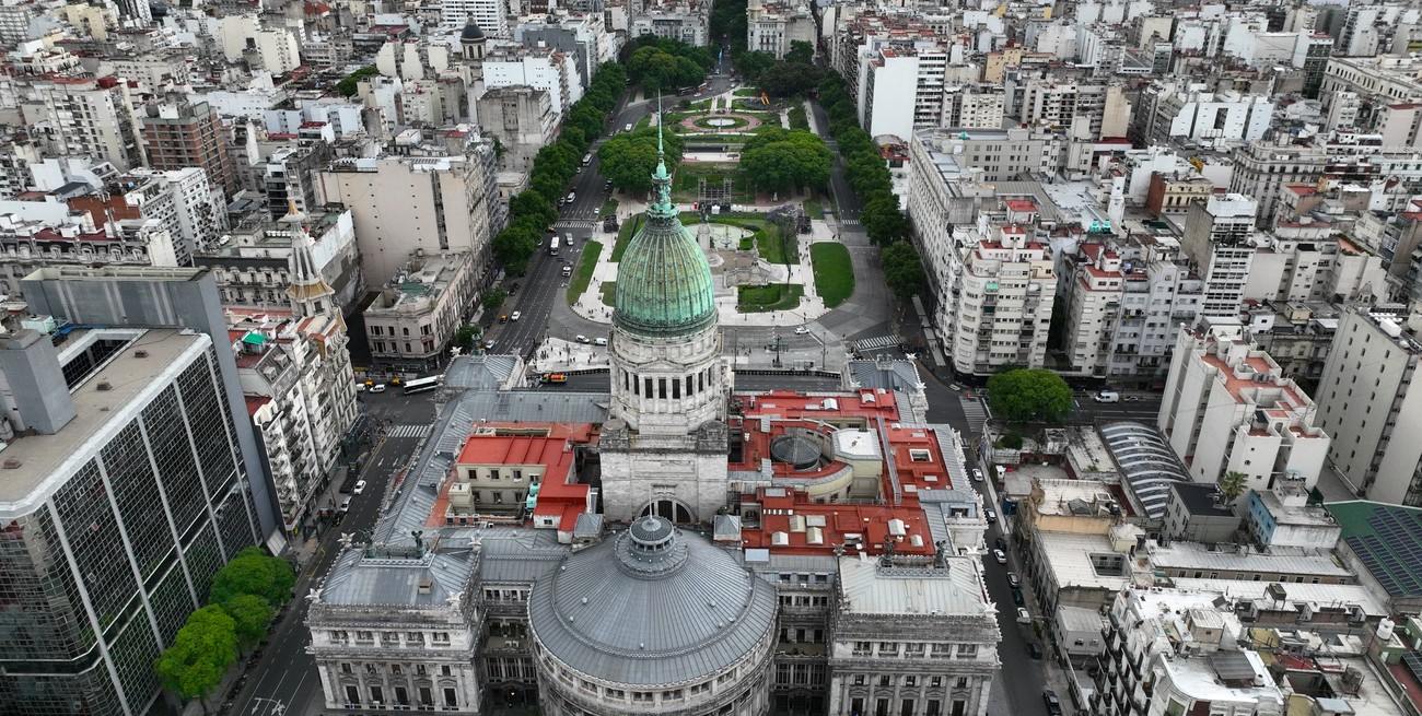 El Senado trata en comisión la ley Bases: cuáles son los seis escenarios posibles