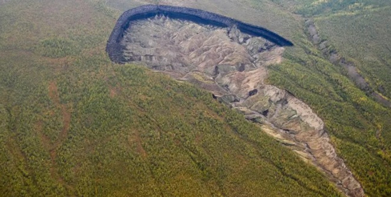 Permafrost en peligro: advierten que la "Puerta al inframundo" se agranda a un ritmo asombroso