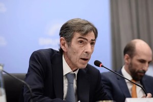 La Casa Rosada solo postergó la quita de las ayudas a los usuarios residenciales inscriptos como N2 (sectores más vulnerables) y N3 (capas medias). Aún no se sabe qué sucederá en junio. El secretario de Energía de la Nación, Eduardo Rodríguez Chirillo había anunciado en enero que los recortes iban a ser totales para esta altura del año. Se aplicaron parcialmente.