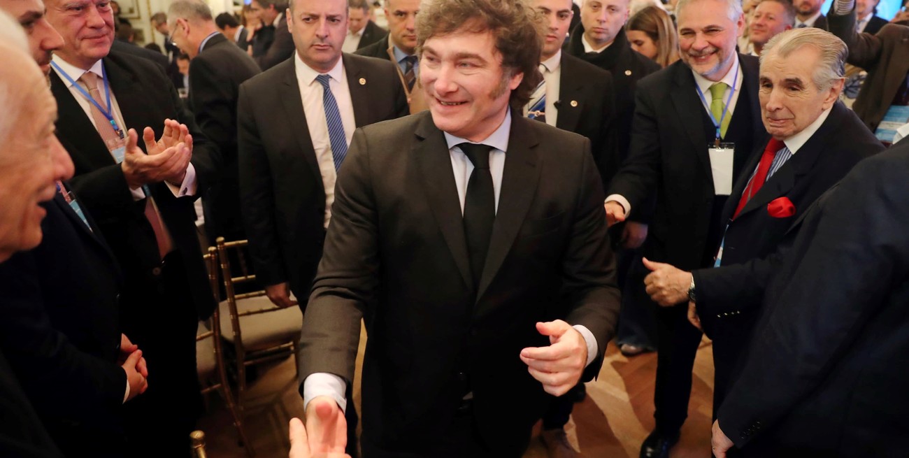 Milei rechazó el atraso cambiario apuntado por economistas: "Lo que están diciendo está mal"