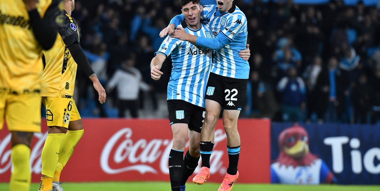 Racing goleó a Coquimbo Unido de Chile y sigue primero en su grupo