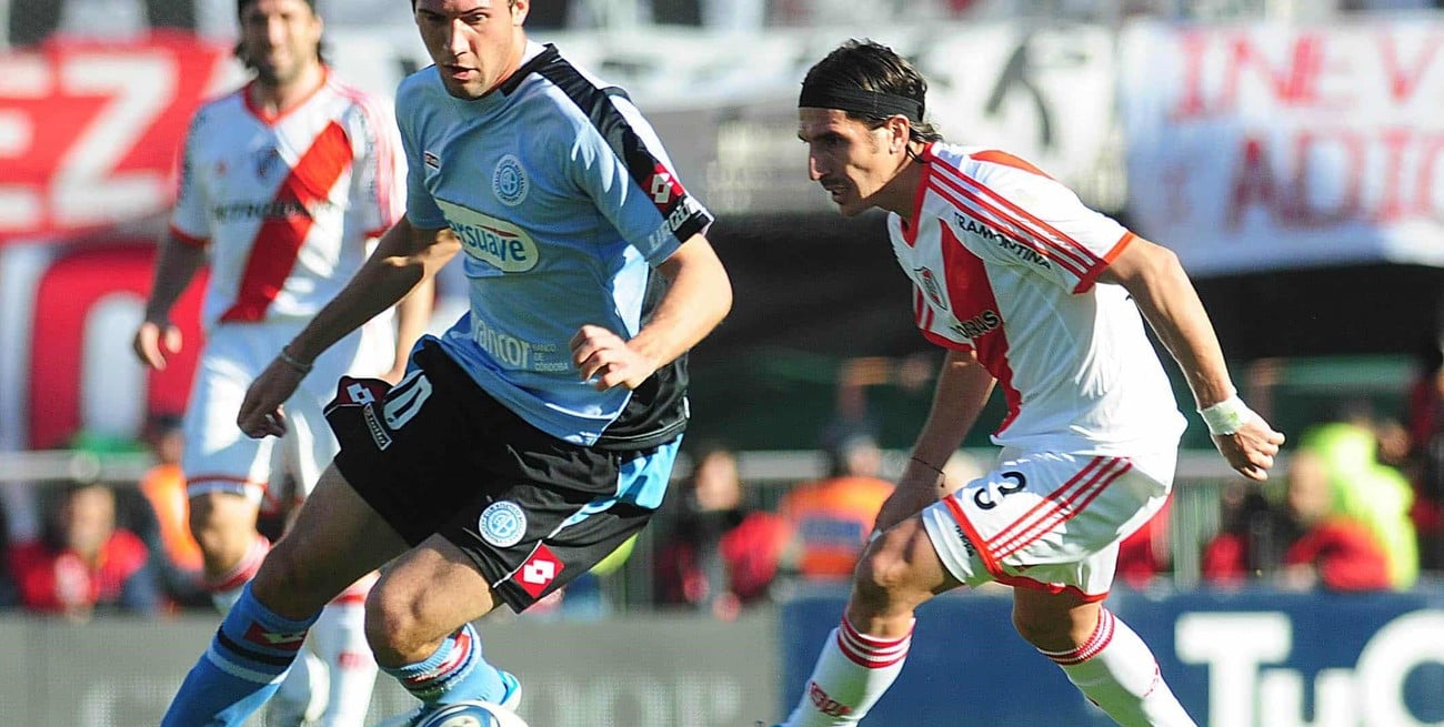 Los jugadores argentinos que quedan libres en el exterior y quieren todos