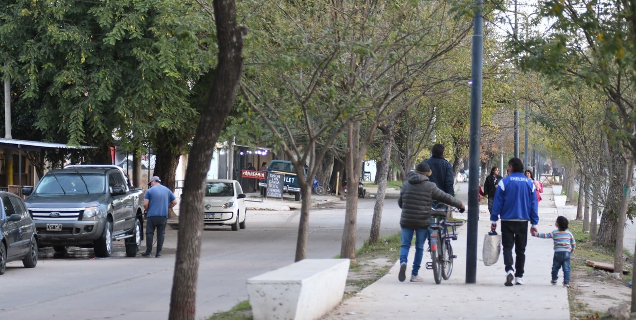 Viaje al corazón profundo de esa otra ciudad oculta y vertiginosa al noroeste de Santa Fe