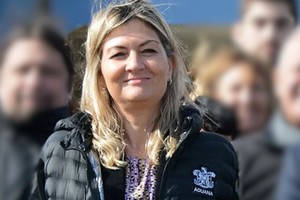 Rosana Ludovico exjefa de Aduana tiene una causa por obtener un préstamo de una compañía denunciada por contrabando.