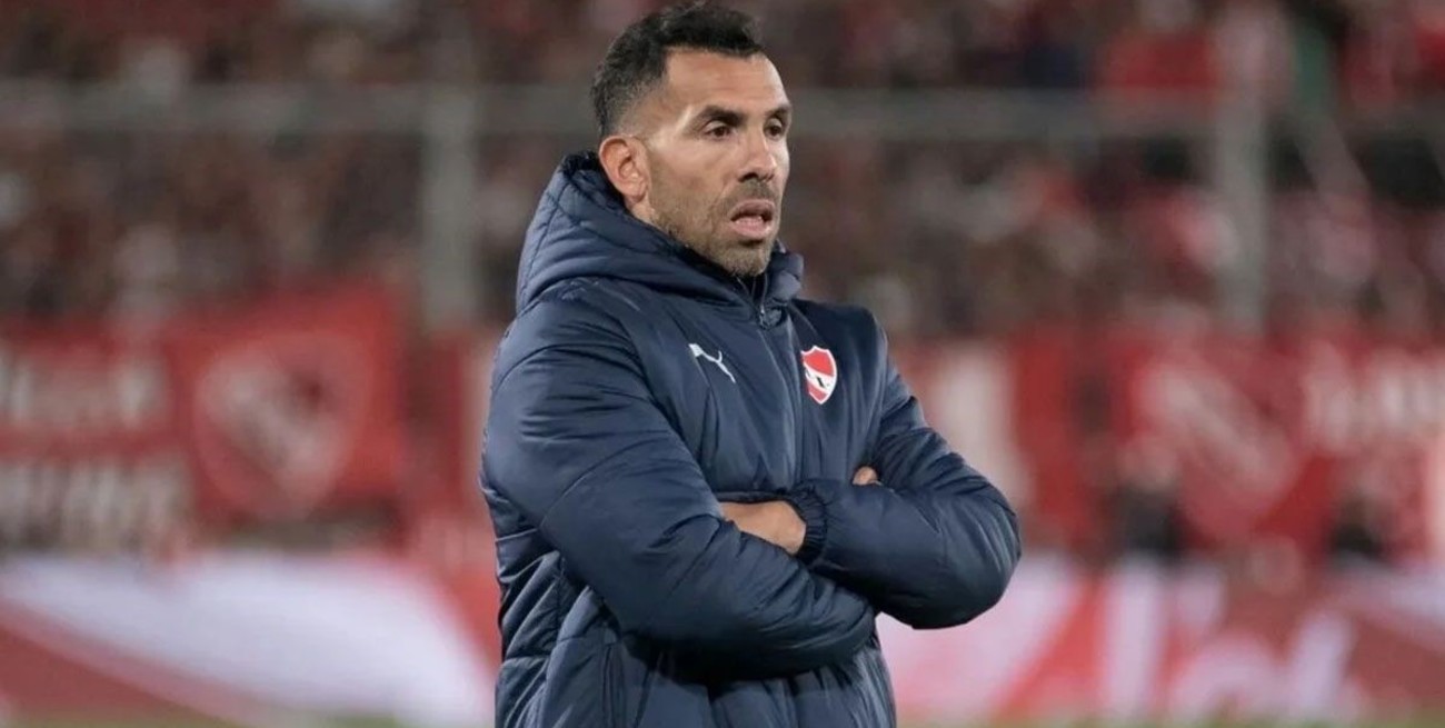 Carlos Tévez presentó la renuncia en Independiente