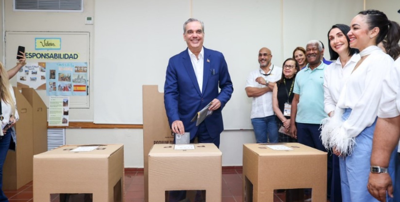 Luis Abinader fue reelecto presidente de República Dominicana