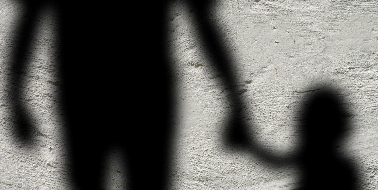 Condenaron a un hombre que abusó sexualmente de tres nietas de su expareja
