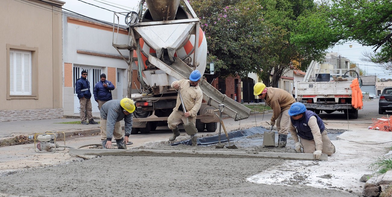 Licitan trabajos de bacheo por $ 600 millones desde el norte al sur de la ciudad de Santa Fe