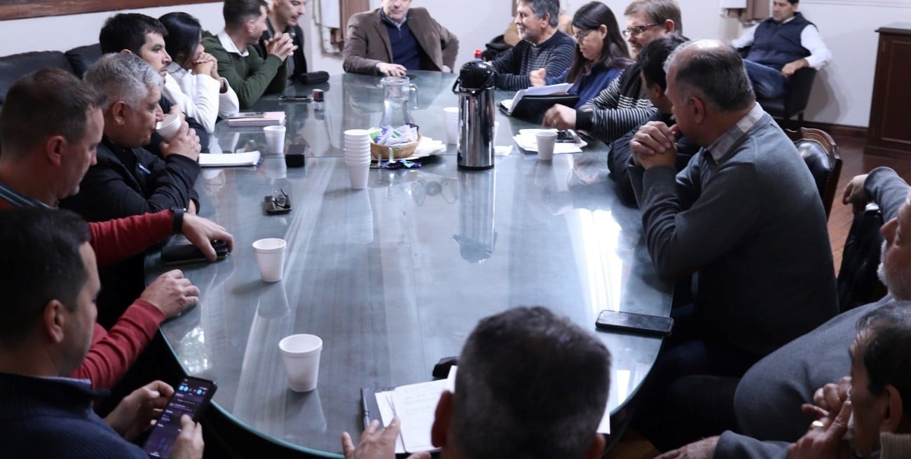 Paritaria municipal: hubo acuerdo entre Festram y los gobiernos locales