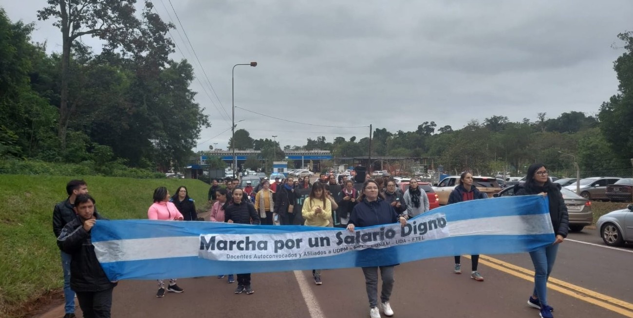 "Peleamos por un mínimo de dignidad": el testimonio de una docente en medio del conflicto de Misiones