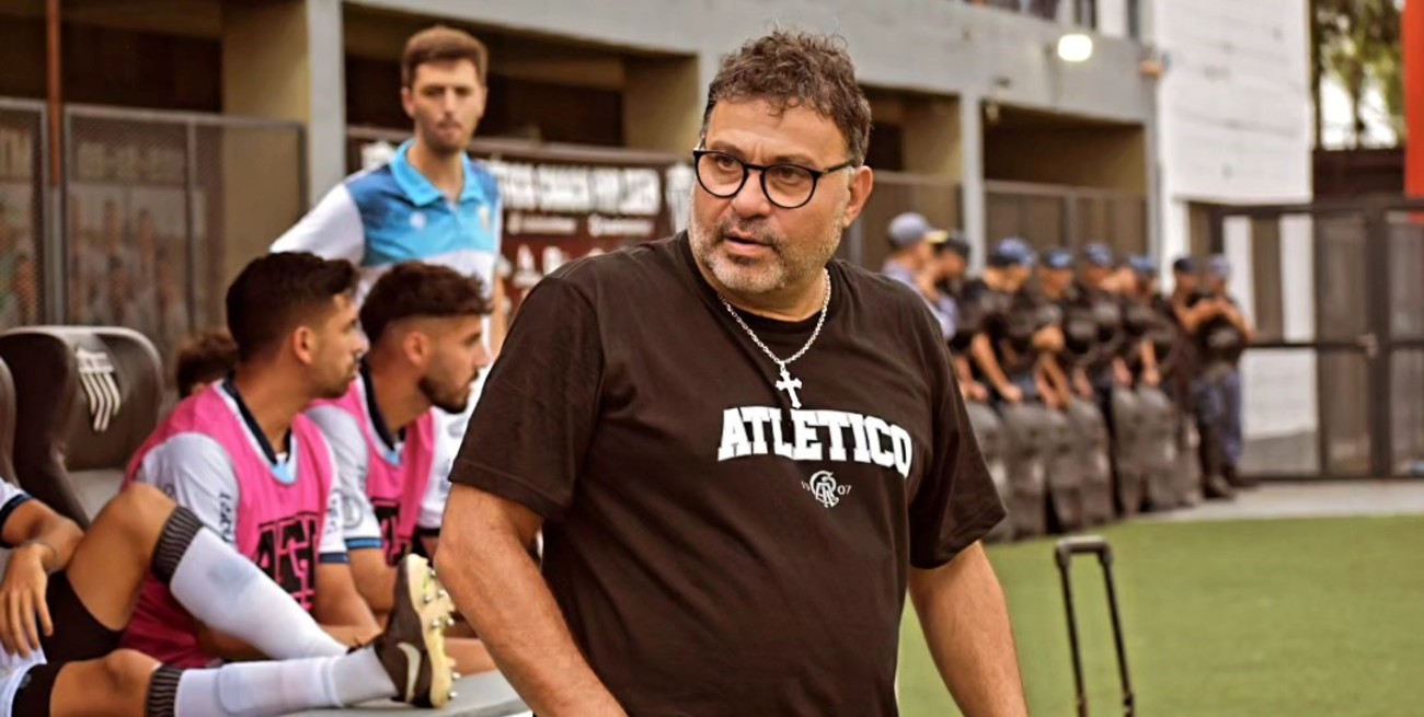 Pancaldo mete manos en el equipo que jugará frente al Almirante Brown