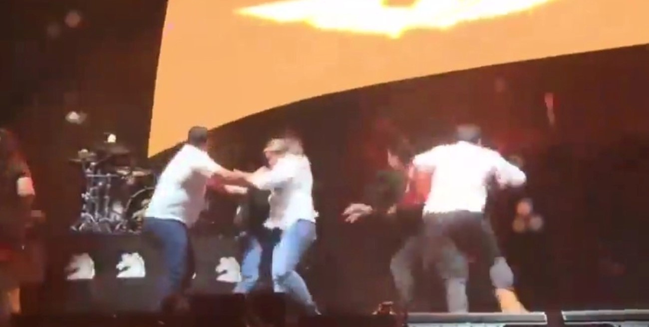 Murieron 9 personas en un acto de Álvarez Máynez, candidato presidencial en México