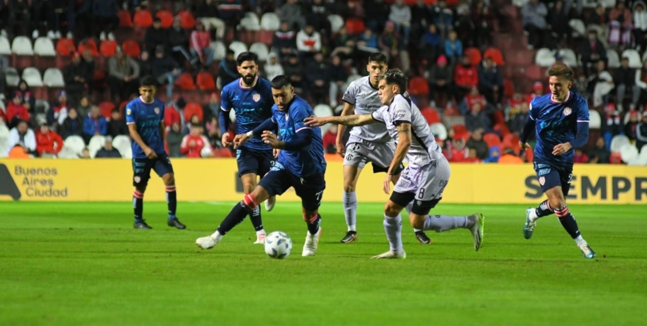 Así quedaron las tablas de posiciones de la Liga Profesional tras el triunfo de Unión