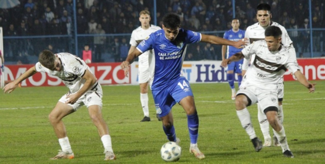 Atlético Tucumán y Platense empataron en el cierre de la tercera fecha