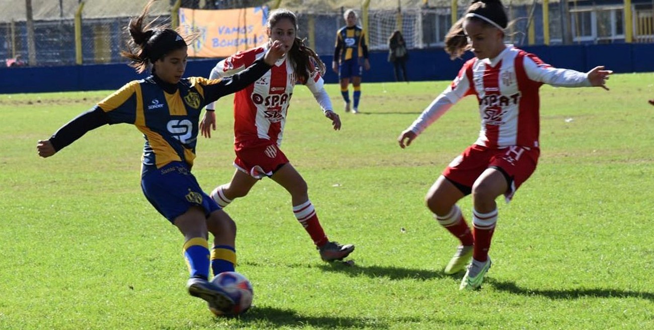 Unión continúa su racha victoriosa en el ascenso