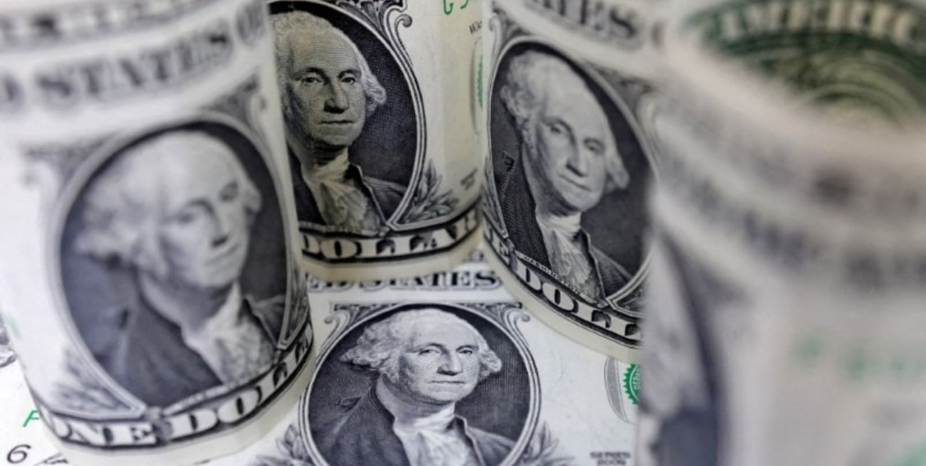 Así cerró el dólar en los bancos argentinos este viernes 13 de febrero