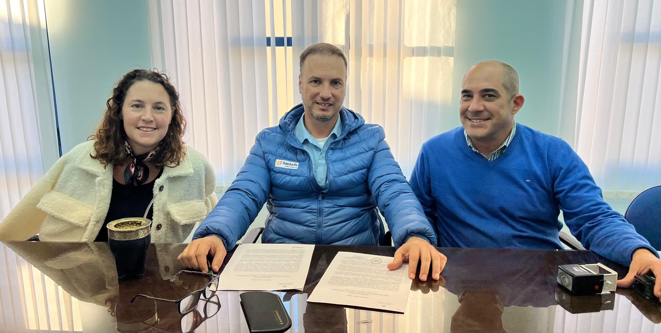 Enrico visitó Pilar y confirmó el inicio de obras para culminar el proyecto del Hospital José Vionnet