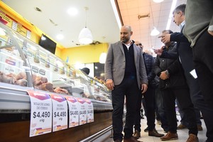 En la actualidad, “Acuerdo Santa Fe” incluye 45 productos en más de 200 comercios de toda la provincia. Foto: Prensa Gobierno