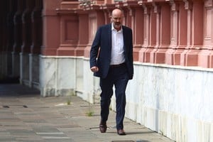 La reestructuración que motorizan Francos y sus impulsores va en línea con entronizar a Federico Sturzenegger (foto) en una especie de ministerio de desregulación económica. Foto: Reuters