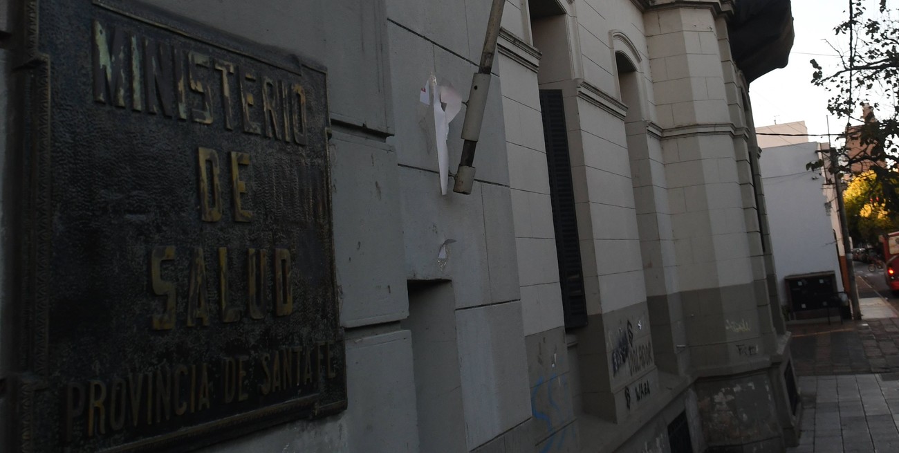 Senadores justicialistas preguntan por la facturación a obras sociales en hospitales de Santa Fe