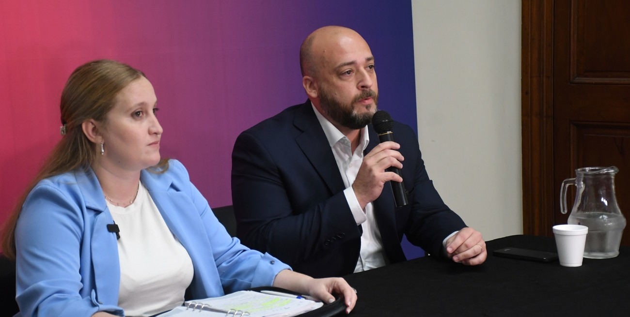 El gobierno provincial aclaró que "no hay una caza de brujas" sobre comedores de Santa Fe