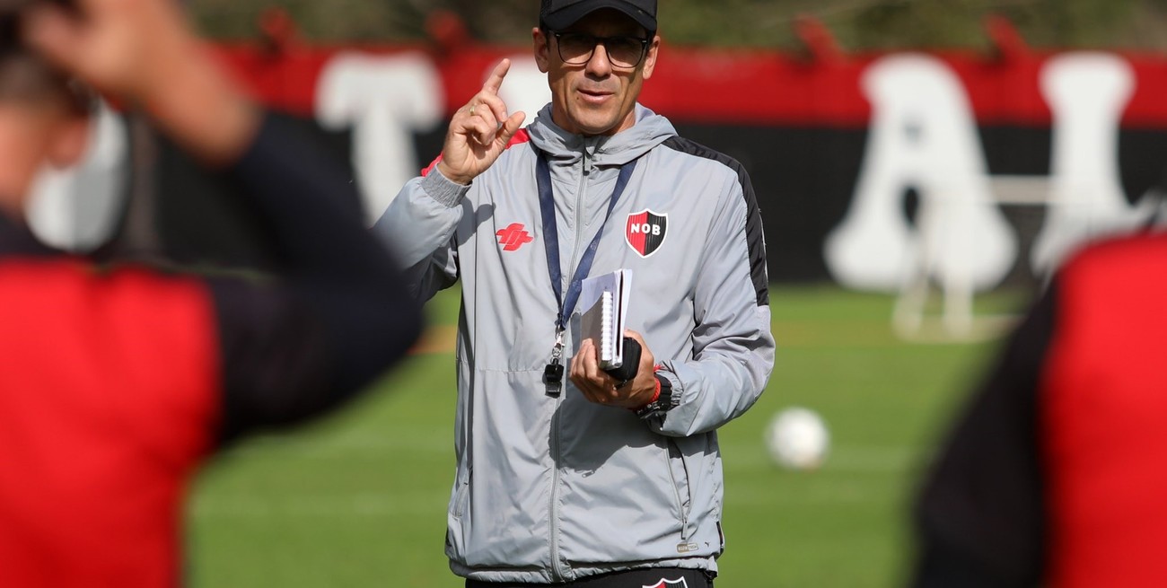 Newell's comenzó la traumática búsqueda de un nuevo técnico