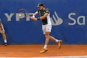 Collarini se impuso con claridad al oriundo de Temperley y se quedó con los 50 puntos ATP que entrega el certamen. 
Crédito: Flavio Raina