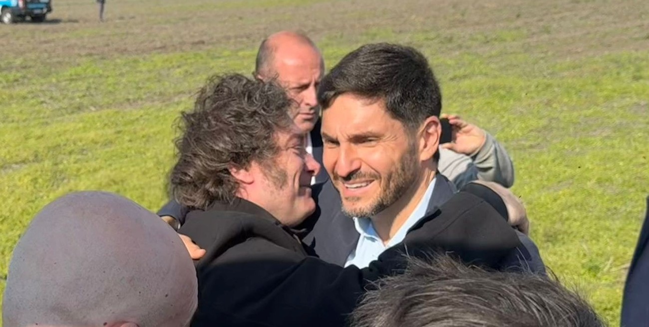 Recibimiento sí, platea no

