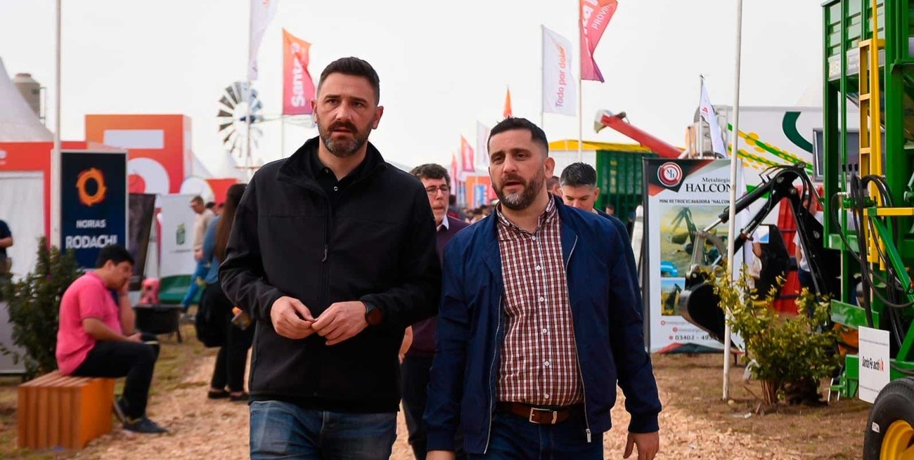 El ministro Estévez llamó a "desterrar" la idea de producción y cuidado ambiental como polos opuestos